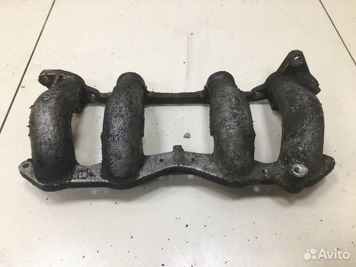 Коллектор впускной нижняя часть Toyota Camry