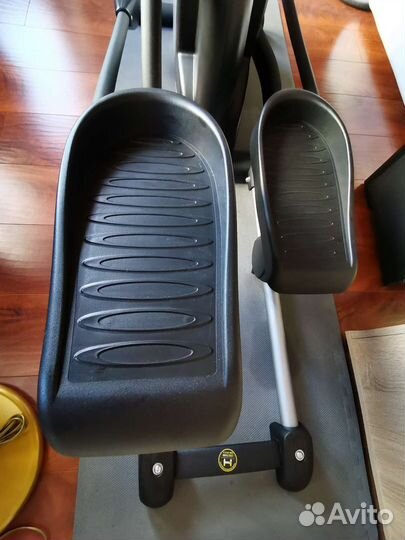 Эллиптический тренажер Spirit by Hasttings XE330