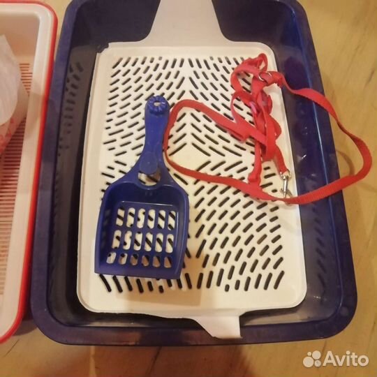 2 Туалета, совочек, шлейка