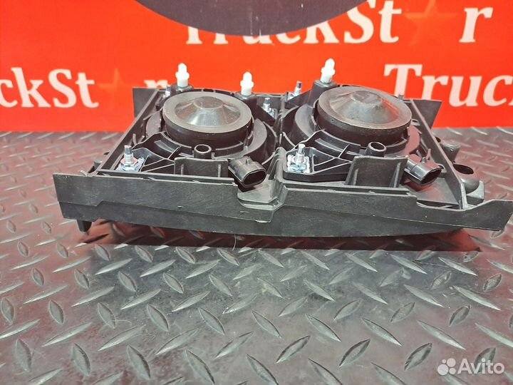 Фара противотуманная правая Daf XF105, Daf XF95