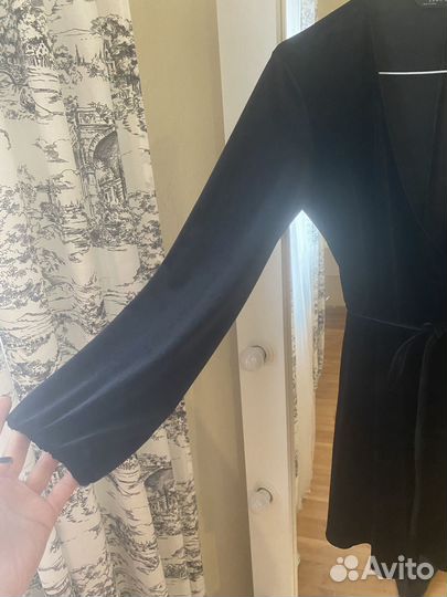 Платье zara xs