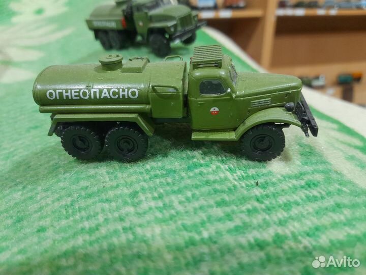 Модели Урал 4320 и ЗИЛ 157 огнеопасно