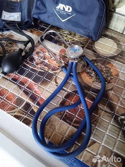 Тонометр механический