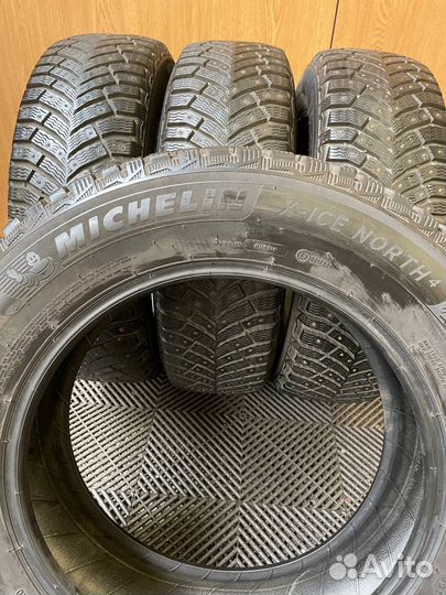 Michelin X-Ice North 4 215/65 R17