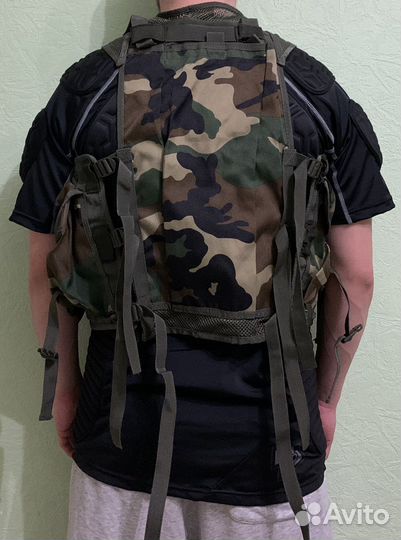 Снаряжение для пейнтбола. Жилет тактический