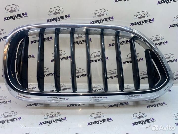 Решетка радиатора правая Bmw 520D G30 B47D20A 2017