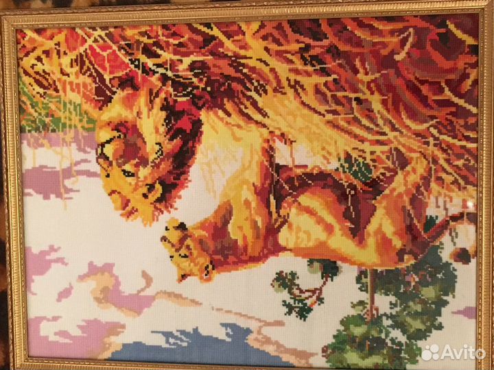 Картина вышитая крестом