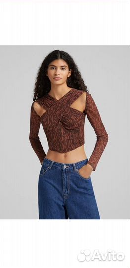 Лонгслив корсет Bershka