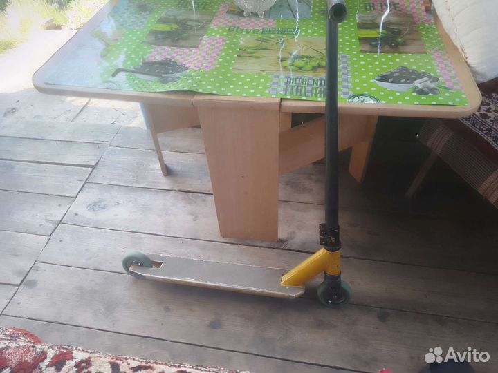 Трюковой самокат