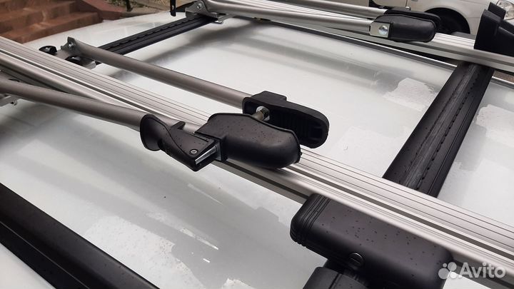 Велокрепление LUX Master, на крышу автомобиля