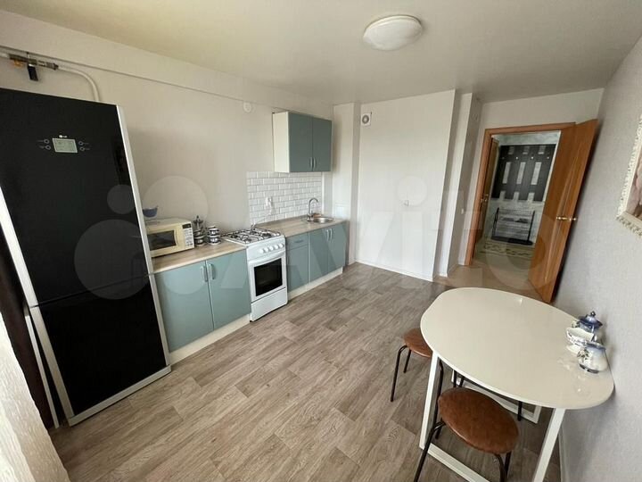 3-к. квартира, 79,4 м², 8/9 эт.