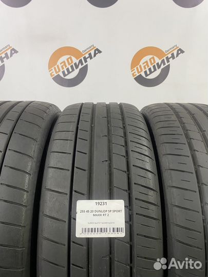 Dunlop SP Sport Maxx RT 2 255/45 R20