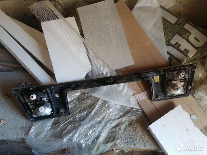 Фары на мазду 323