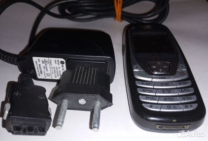 Адаптер оригинал LG TA-P01WR бу 5В 1А Made Korea