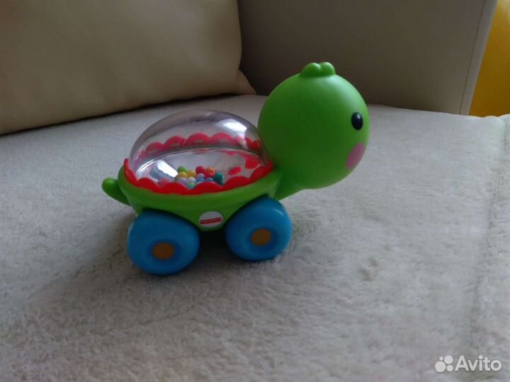Черепашка-каталка фирмы Fisher price