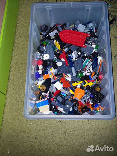 Lego, больше половины ящика, цена договорная