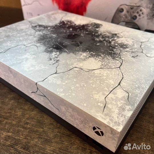 Xbox One X 1000gb Gears 5 Limited + 400 игр