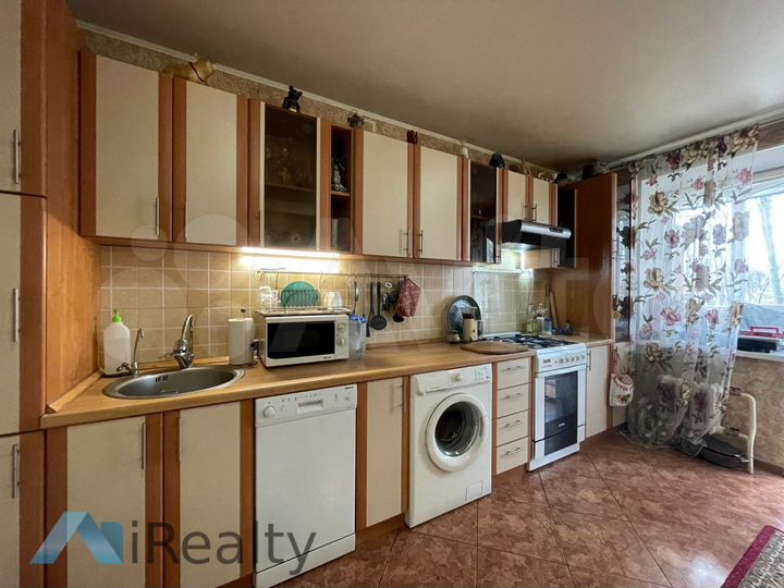 3-к. квартира, 71 м², 1/5 эт.