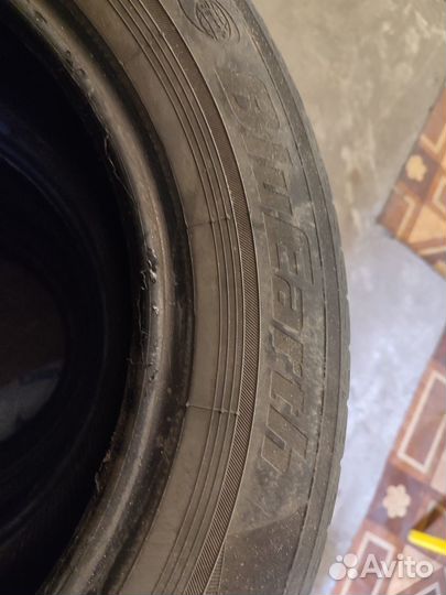 Yokohama BluEarth AE01 215/60 R16