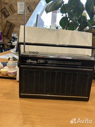 Радиоприемник СССР Спидола 230-1