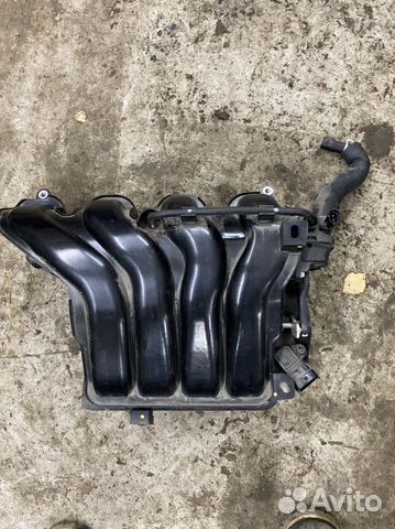 Впускной коллектор Kia Rio x line