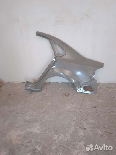 Volkswagen polo 5 задний левое крыло