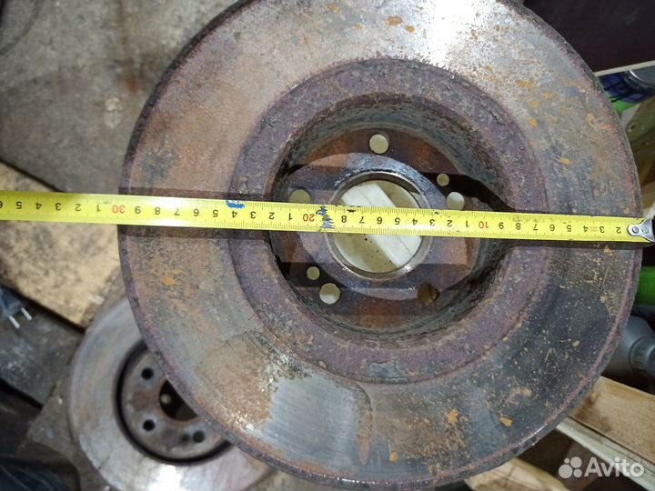 Передние тормозные диски Renault Laguna 2