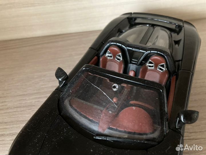 Porsche carrera gt 1/18