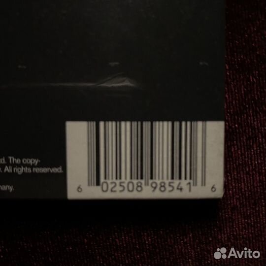 PJ Harvey «Stories From The City.»