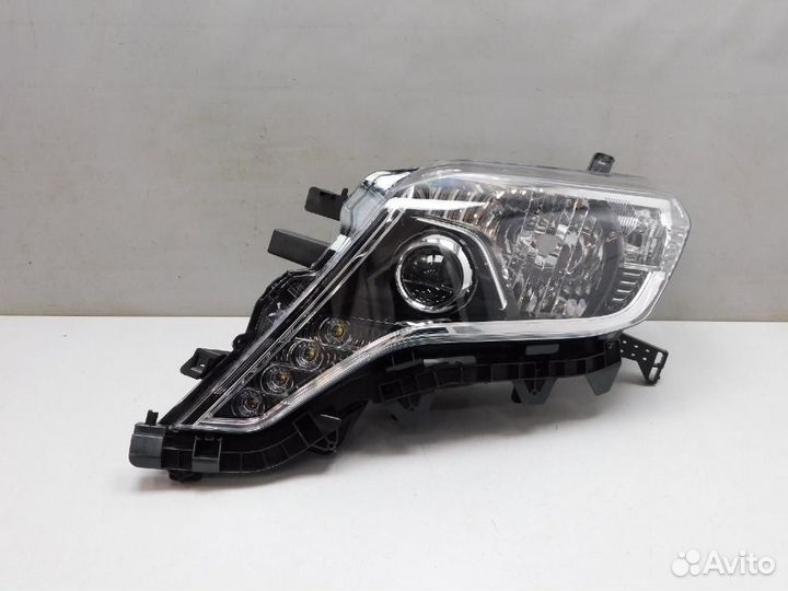 Фара левая Toyota Land Cruiser Prado