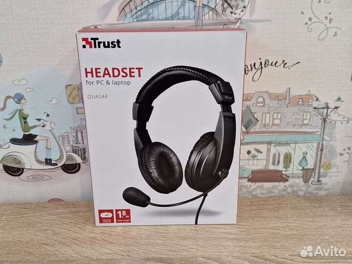 Наушники с гарнитурой