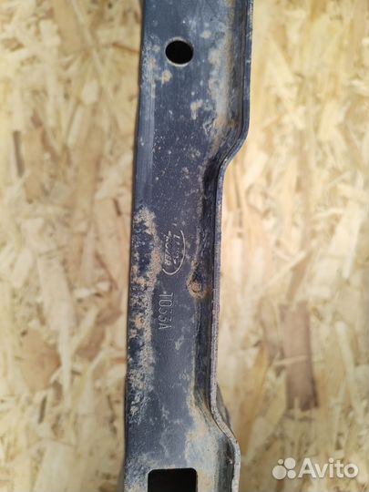 Подрамник задний Land Rover Discovery (L550) 14-22