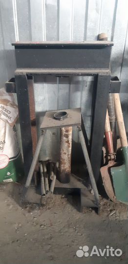 Станина для технопланктона