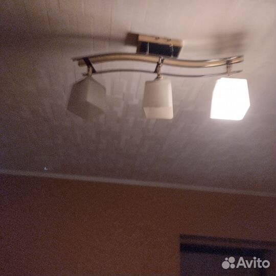 Люстра потолочная бу