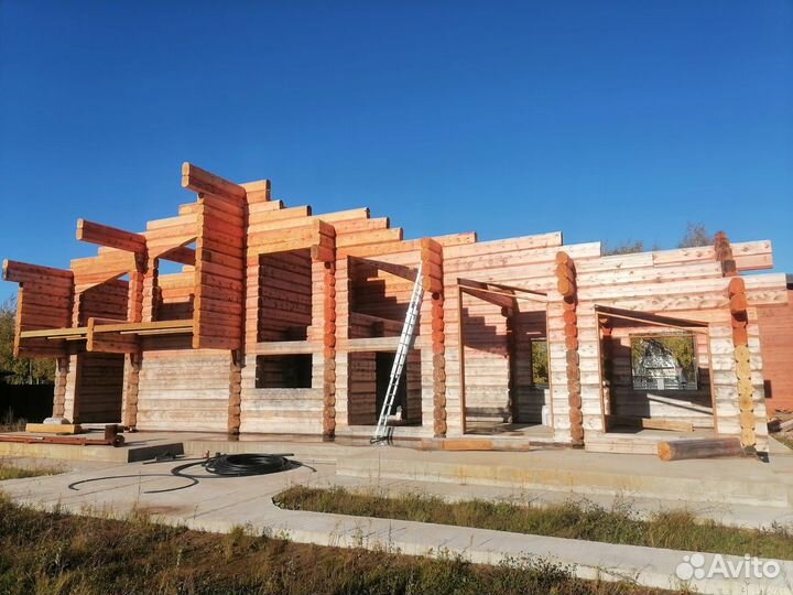 Срубы из лафета и круглого бревна. Сосна, кедр