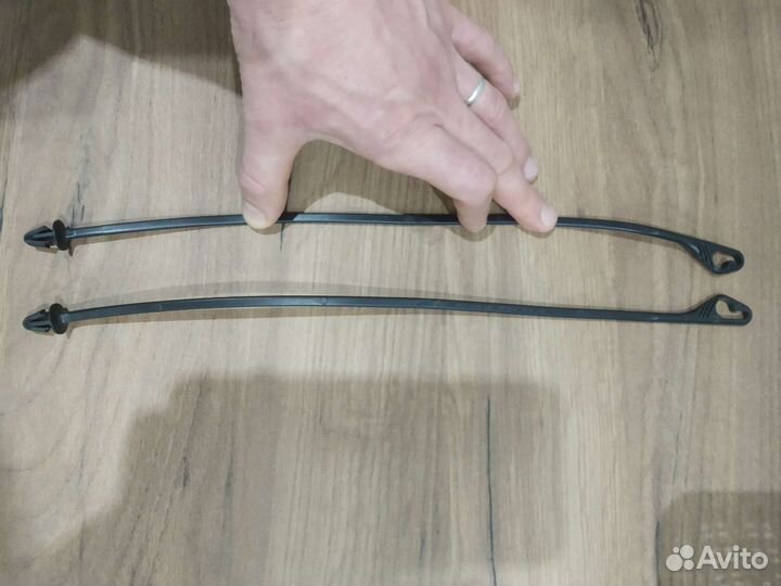 Калина 2 Хлястик на полку багажника