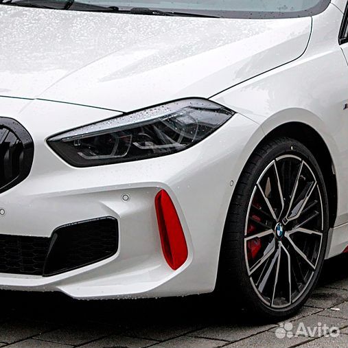 Стекло фары BMW 1 F40 (2019 - 2023 Г.В.) (левое)