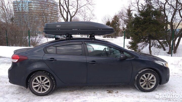 Автобокс Магнум 420 черный карбон на Kia