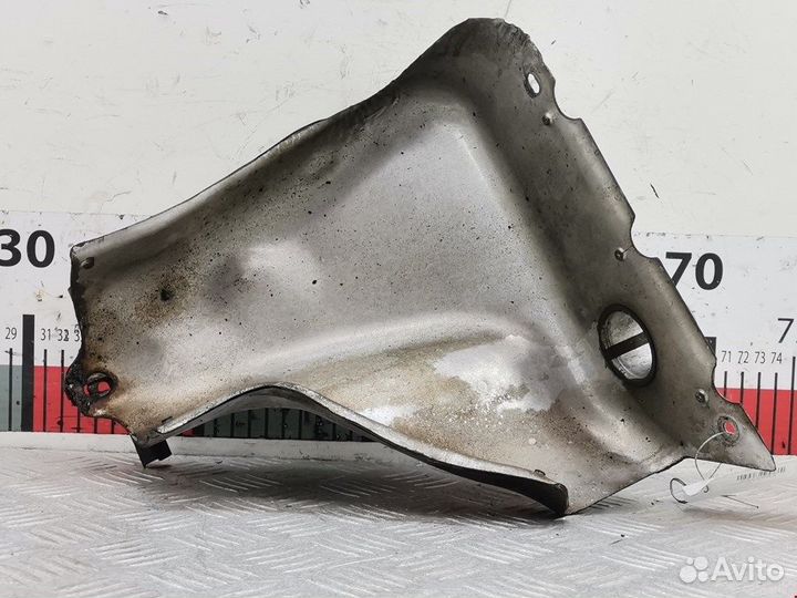 Защита выпускного коллектора для Volkswagen Golf 4