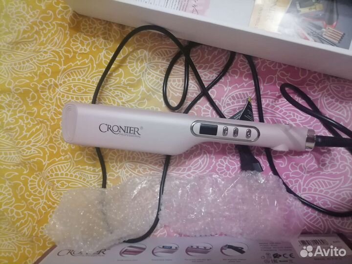 Выпрямитель для волос новый