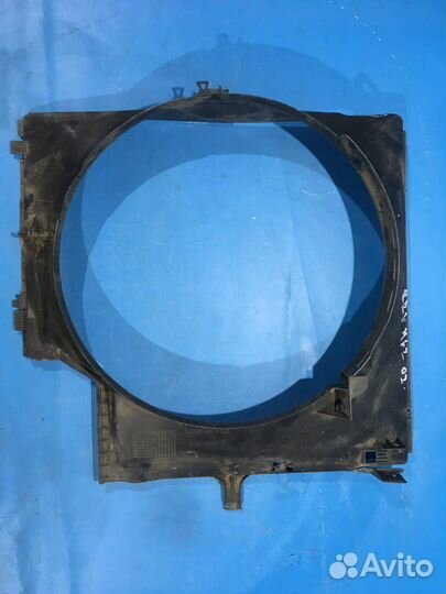 Диффузор вентилятора Range Rover L322 M62 BMW