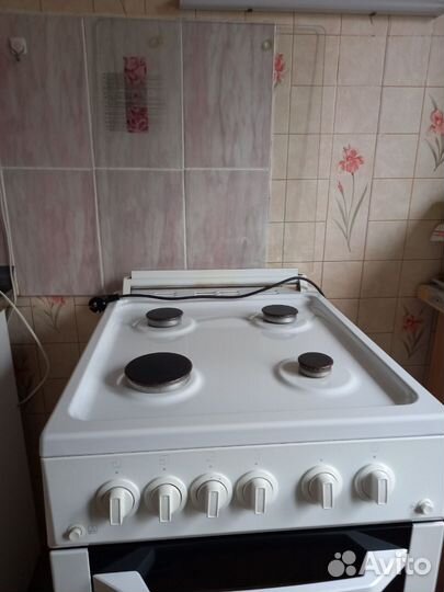 Газовая плита beko CSG 52110 GW