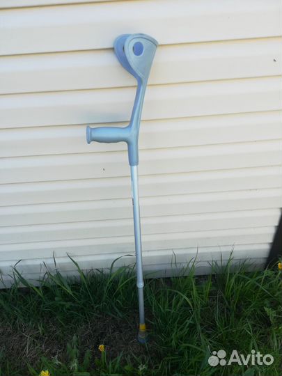 Ходунки для взрослых и костыль