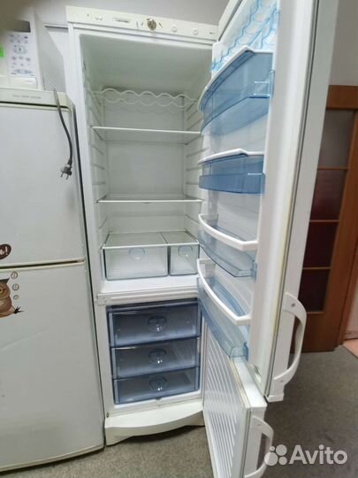 Американский холодильник Vestfrost