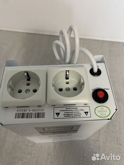 Стабилизатор напряжения solpi-m TSD-500VA