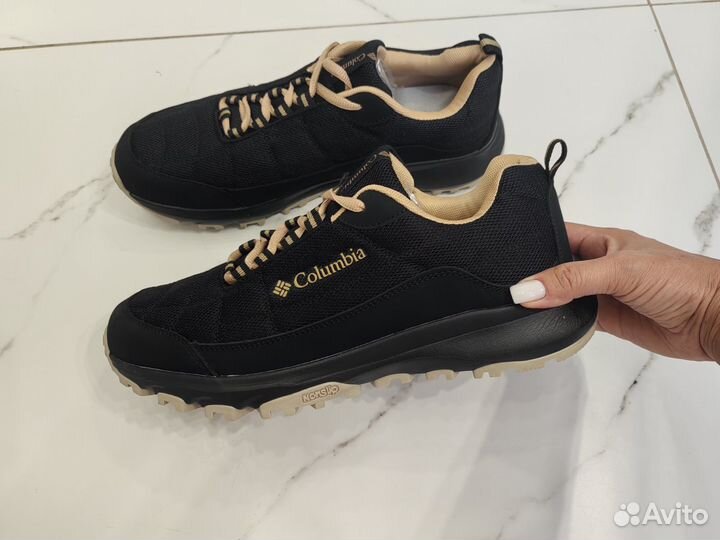 Кроссовки 43,44,46