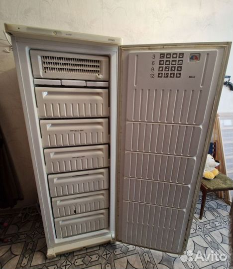 Морозильная камера Stinol no frost