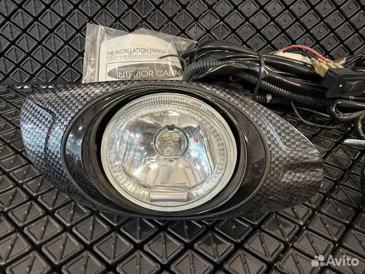 Противотуманные фары Toyota Hilux Tiger 2001-2004