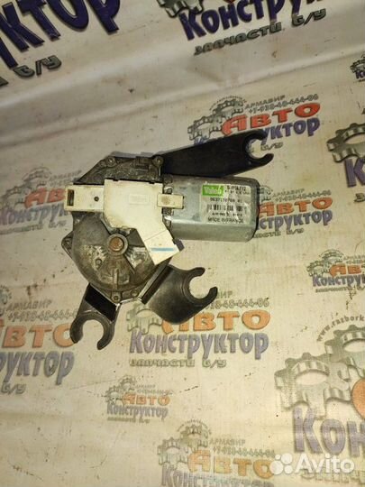 Мотор заднего стеклоочистителя задний Peugeot 307