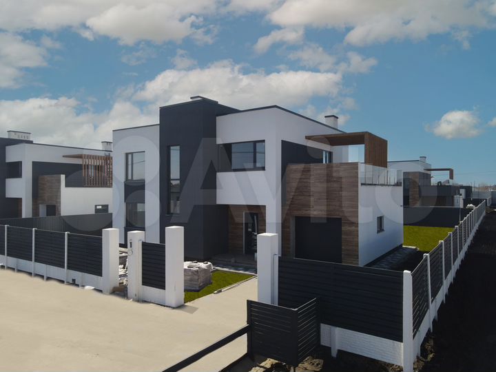 Дом 245 м² на участке 6 сот.